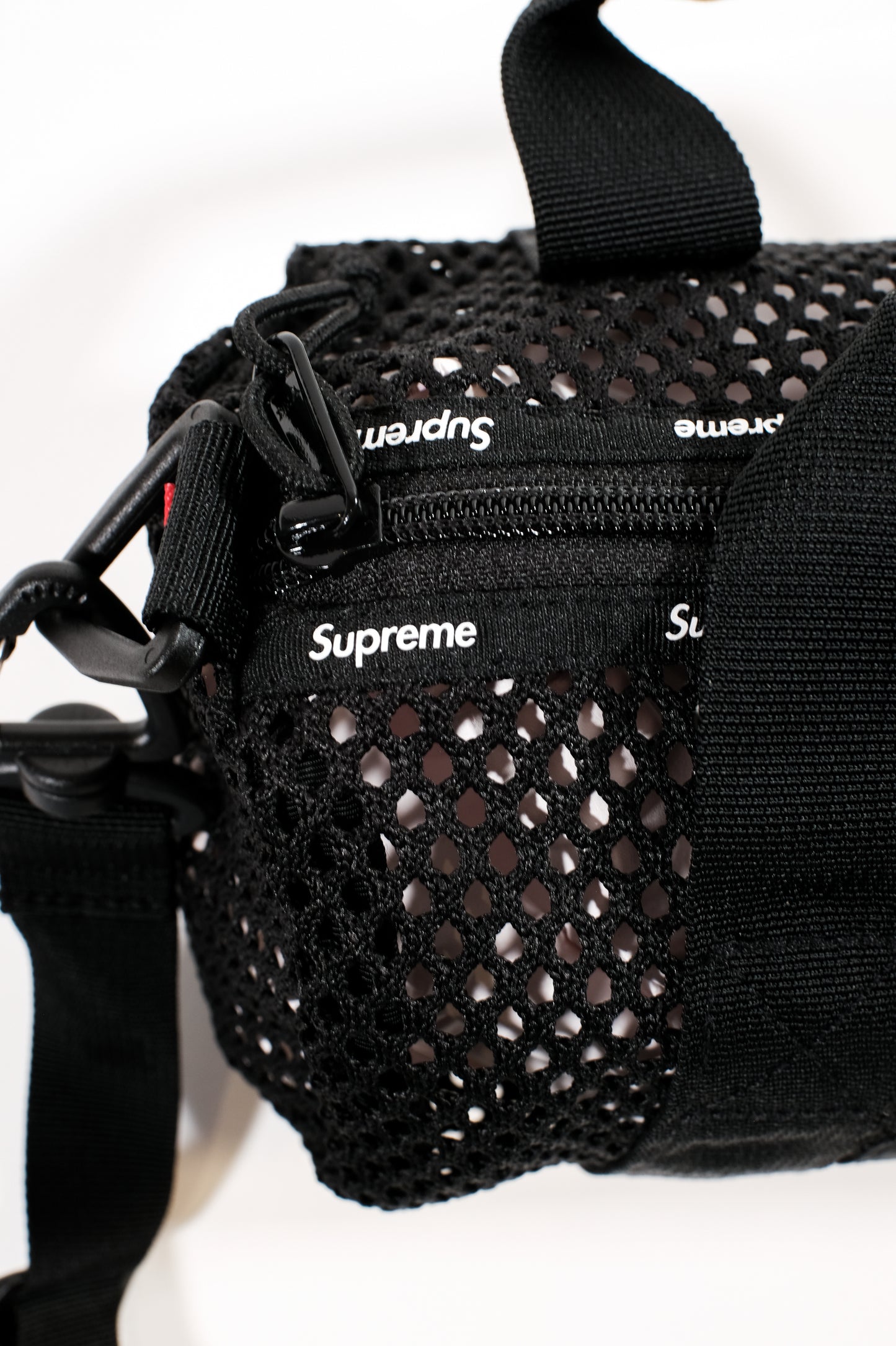 Supreme mesh mini duffle bag Black